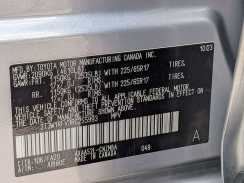 Used 2024 Toyota RAV4 XLE w/ Convenience Package FWD image 26