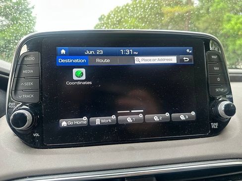 Used 2020 Hyundai Santa Fe Limited FWD image 14
