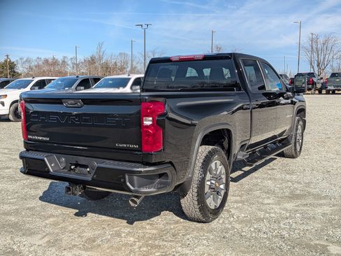 New 2026 Chevrolet Silverado 2500 Custom w/ Custom Value Package image 8