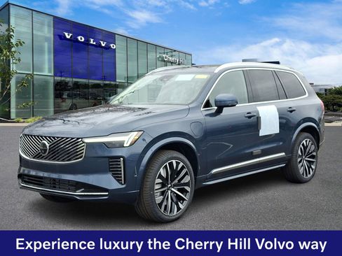 New 2026 Volvo XC90 T8 Ultra w/ Protection Package Premier AWD/4WD image 2