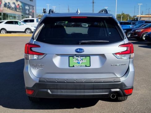 Used 2023 Subaru Forester Limited image 7