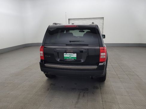 Used 2017 Jeep Patriot 75th Anniversary w/ Power Value Group image 7