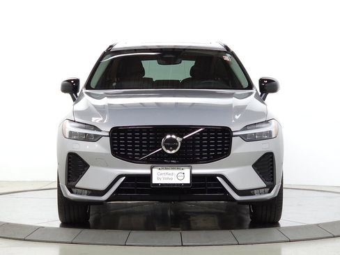 Certified 2023 Volvo XC60 B5 Plus w/ Climate Package AWD/4WD image 2