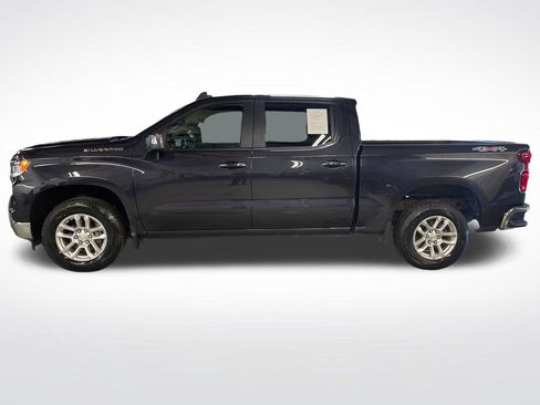 Used 2023 Chevrolet Silverado 1500 LT AWD/4WD image 2