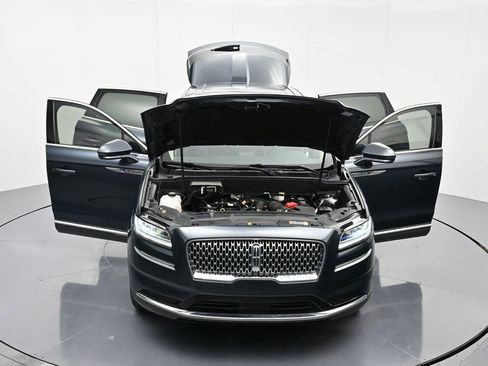 Used 2023 Lincoln Nautilus Reserve image 45