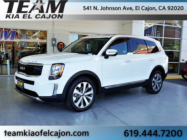 Certified 2022 Kia Telluride EX w/ EX Premium Package FWD image 5