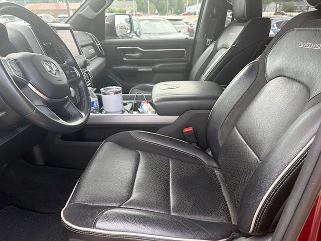 Used 2022 RAM 1500 Laramie w/ Sport Appearance Package AWD/4WD image 4