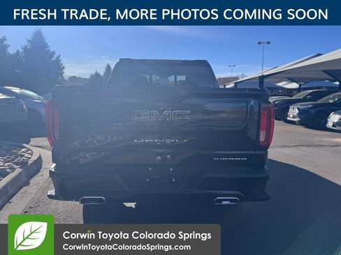 Used 2025 GMC Sierra 1500 Denali Ultimate image 7