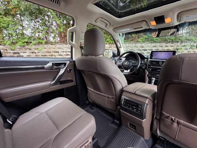 Certified 2023 Lexus GX 460 Premium w/ Accessory Package AWD/4WD image 30