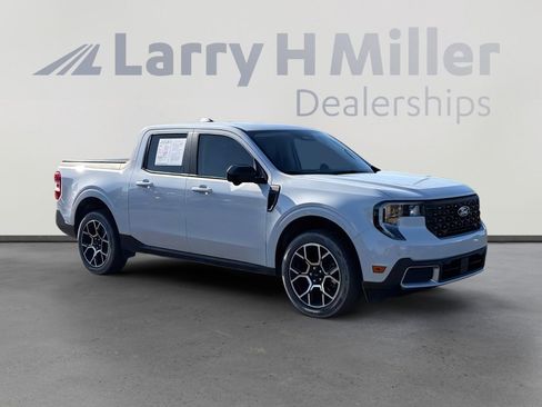 Used 2025 Ford Maverick Lariat w/ 4K Tow Package AWD/4WD image 7