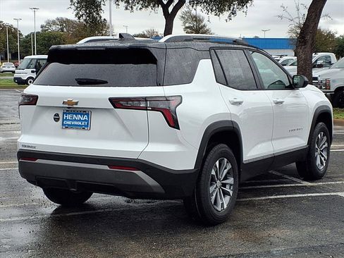 New 2026 Chevrolet Equinox LT image 4