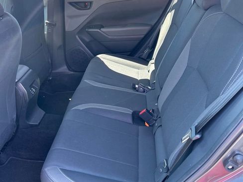 Used 2025 Subaru Crosstrek 2.0i Premium image 10