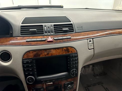 Used 2006 Mercedes-Benz S 500 4MATIC image 21
