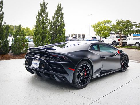 Used 2020 Lamborghini Huracan EVO AWD/4WD image 11