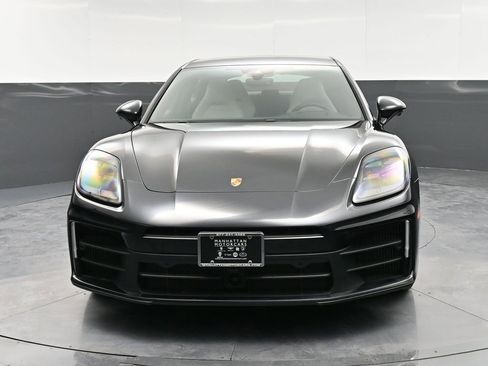 Certified 2025 Porsche Panamera 4 image 11