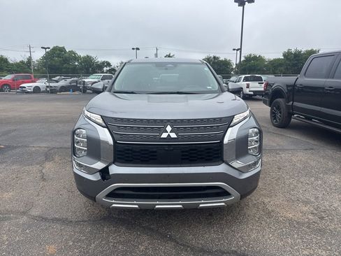 Used 2024 Mitsubishi Outlander SE FWD image 6