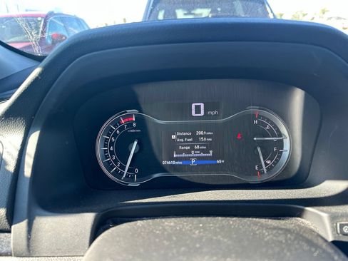Used 2016 Honda Pilot Touring image 6