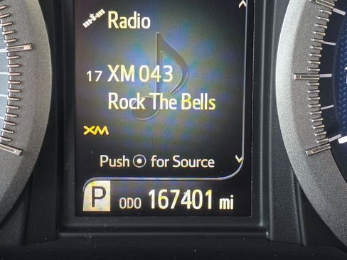 Used 2015 Toyota Sienna XLE FWD image 30