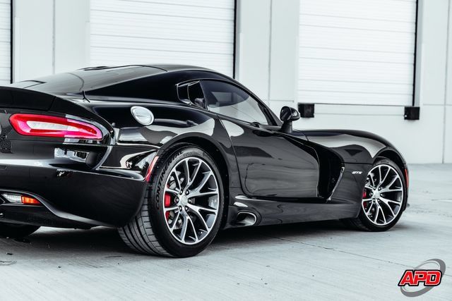 Used 2014 SRT Viper GTS w/ GTS Laguna Interior Package RWD image 59