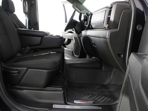 Used 2024 Chevrolet Silverado 1500 LT AWD/4WD image 20