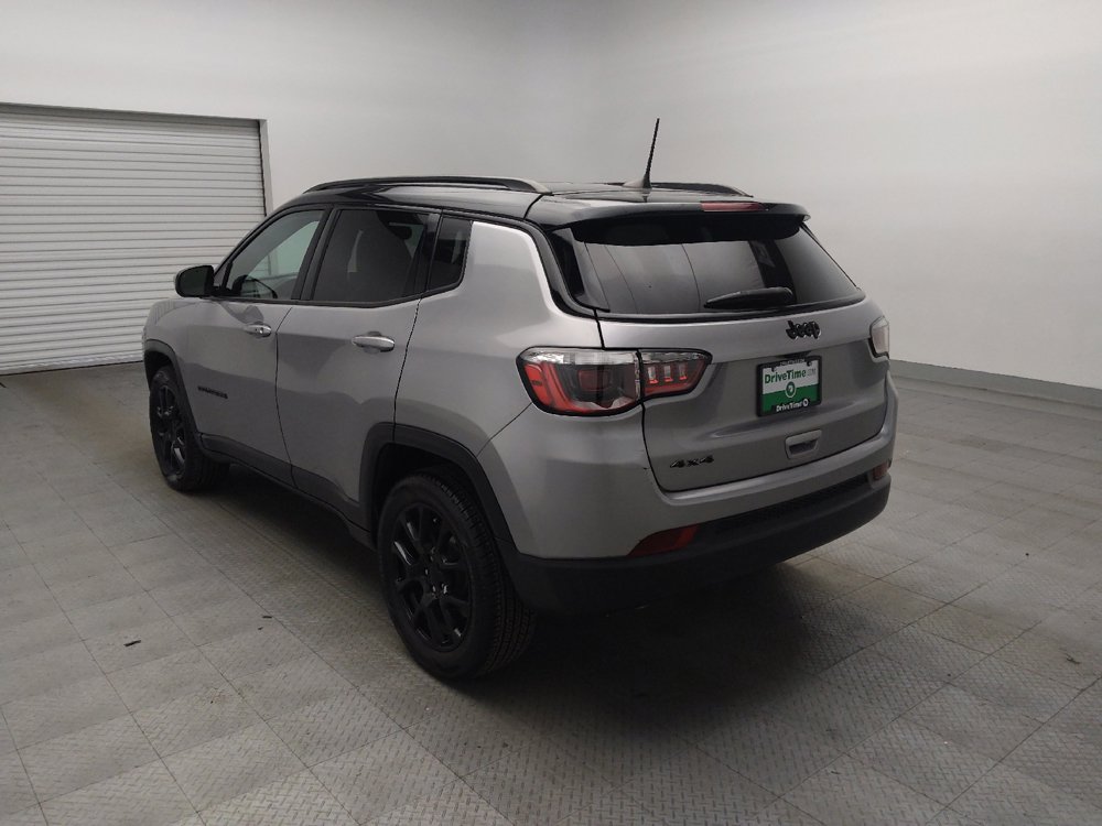 Used 2023 Jeep Compass Latitude AWD/4WD image 5