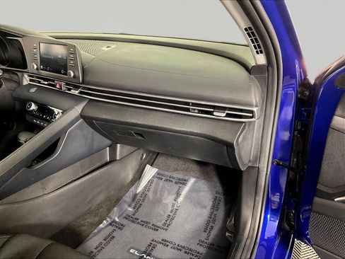 Used 2022 Hyundai Elantra SEL FWD image 24