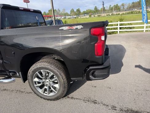 New 2026 Chevrolet Silverado 1500 RST w/ Protection Package AWD/4WD image 9