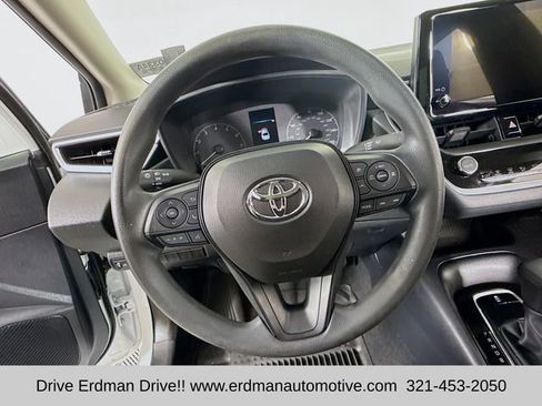 Used 2023 Toyota Corolla LE image 11