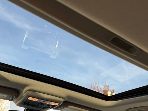 Used 2024 Toyota 4Runner SR5 Premium image 23