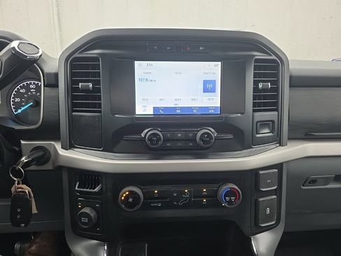 Used 2022 Ford F150 XLT AWD/4WD image 16