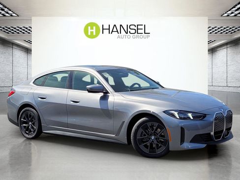 New 2026 BMW i4 eDrive40 w/ Parking Assistance Package RWD image 1