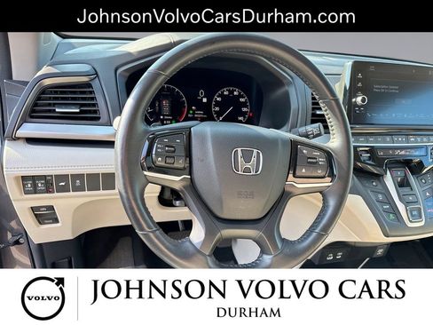 Used 2025 Honda Odyssey EX-L image 11
