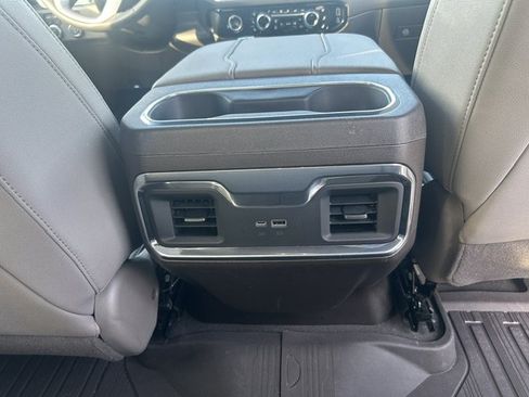 Used 2023 GMC Sierra 1500 SLT w/ SLT Premium Package AWD/4WD image 13