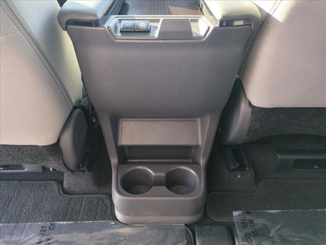 Used 2021 Toyota Sienna LE FWD image 16