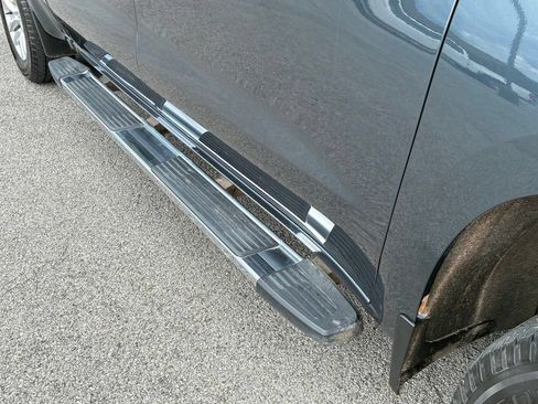 Used 2019 Chevrolet Silverado 1500 LT w/ All-Star Edition AWD/4WD image 27