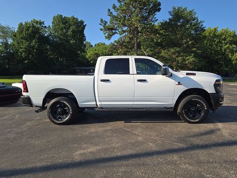 Used 2025 RAM 2500 Tradesman AWD/4WD image 5