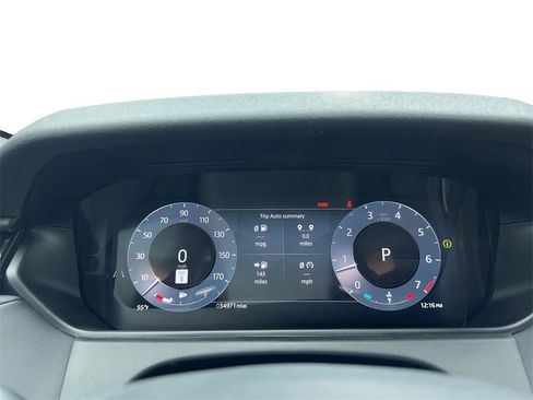 Used 2025 Land Rover Range Rover Velar Dynamic SE image 20