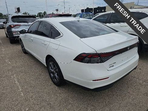 Used 2023 Honda Accord EX image 2