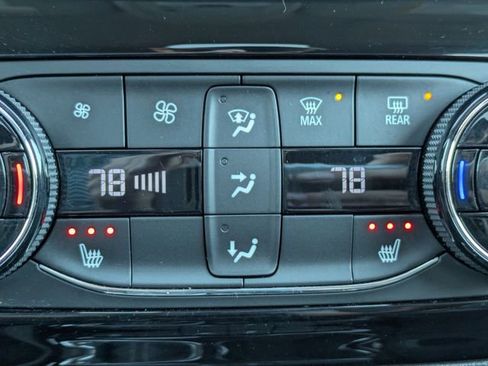 Used 2023 Buick Encore GX Select w/ Sport Touring Package FWD image 24