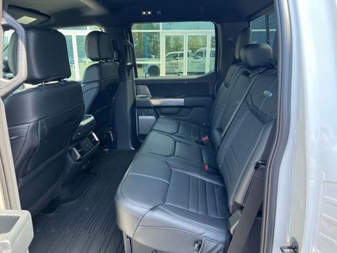 New 2025 Ford F150 Platinum w/ FX4 Off-Road Package AWD/4WD image 5