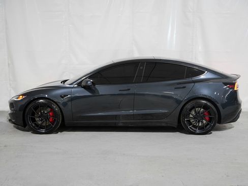 Used 2024 Tesla Model 3 Performance AWD/4WD image 2