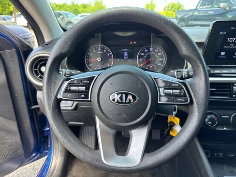 Used 2020 Kia Forte LXS FWD image 22