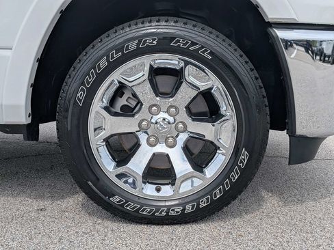 Used 2025 RAM 1500 Big Horn AWD/4WD image 10