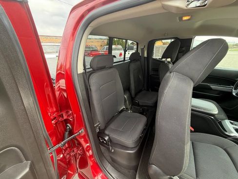 Used 2018 Chevrolet Colorado LT w/ LT Convenience Package AWD/4WD image 14
