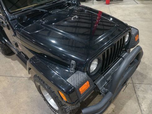 Used 2002 Jeep Wrangler Sahara AWD/4WD image 34