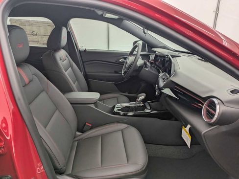 New 2026 Chevrolet Trax RS w/ Driver Confidence Package FWD image 22