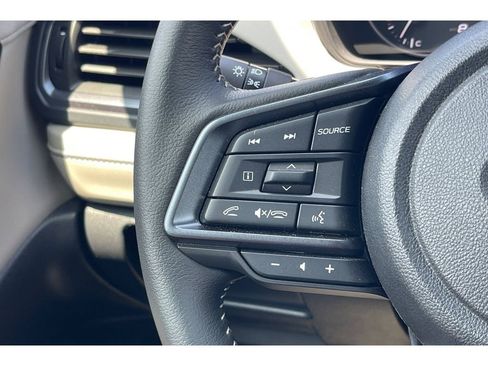 Used 2025 Subaru Forester Limited image 34