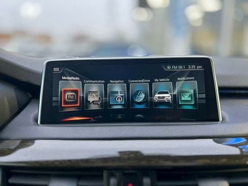 Used 2017 BMW X5 xDrive40e w/ Luxury Seating Package image 21