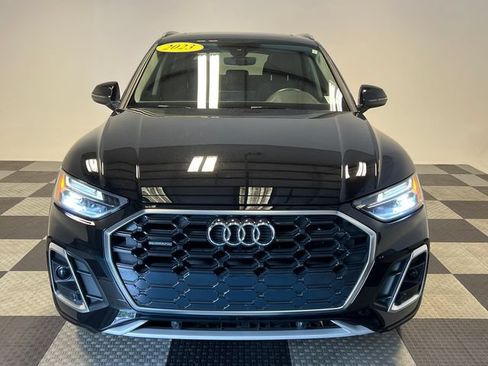 Used 2023 Audi Q5 2.0T Premium w/ Convenience Package AWD/4WD image 2