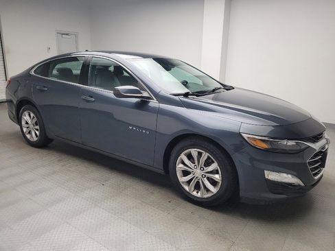 Used 2020 Chevrolet Malibu LT FWD image 11